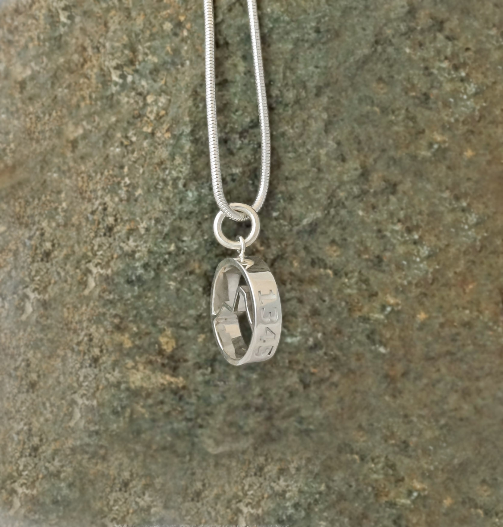 Ben nevis Scottish mountain pendant, hiking necklace, mountain pendant